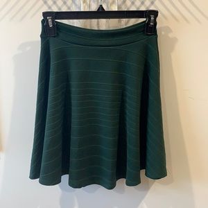Skater hunter green skirt